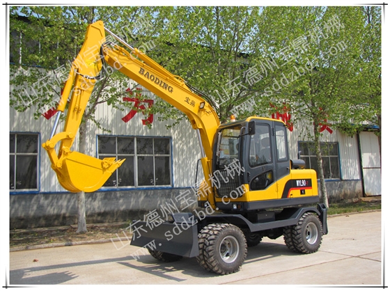 山東寶鼎主打輪式90挖掘機(jī)