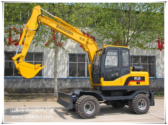 山東寶鼎挖掘機(jī)廠家小型挖掘機(jī)械產(chǎn)品