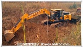 山東寶鼎挖掘機(jī)小型挖掘機(jī)械產(chǎn)品