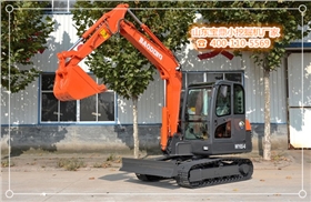 山東寶鼎小型挖掘機廠家液壓機械產(chǎn)品