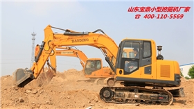 山東寶鼎國產(chǎn)小型挖掘機生產(chǎn)廠家