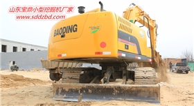 山東寶鼎小型挖掘機械生產(chǎn)廠家