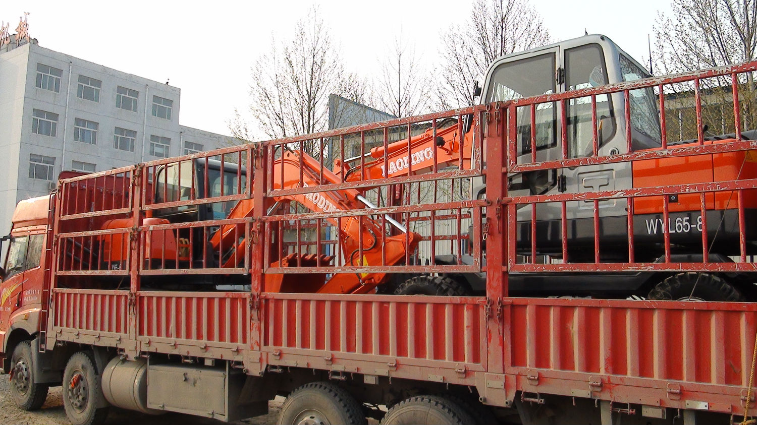 山東寶鼎公司發(fā)車(chē)圖片