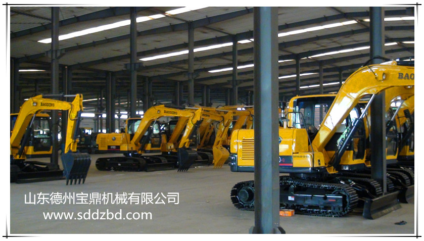 山東寶鼎挖掘機(jī)廠家小型挖掘機(jī)械產(chǎn)品