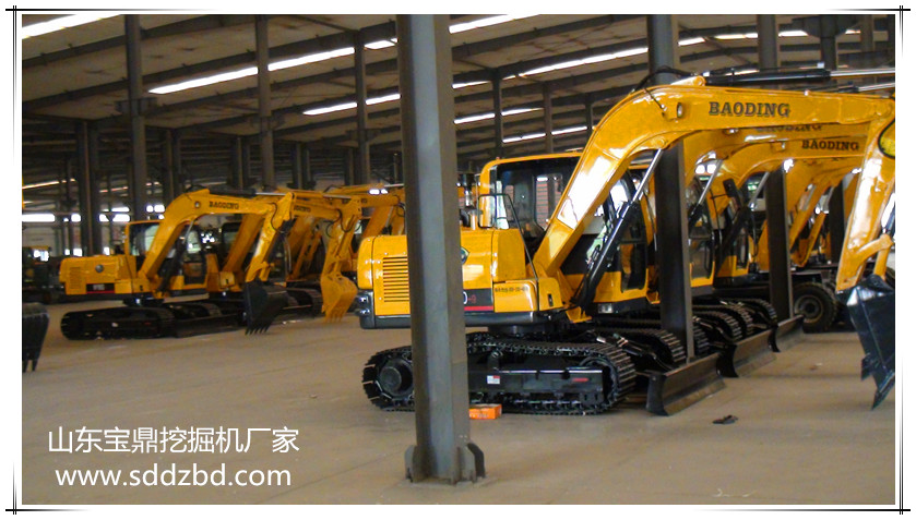 山東寶鼎挖掘機廠家小型挖掘機械產(chǎn)品