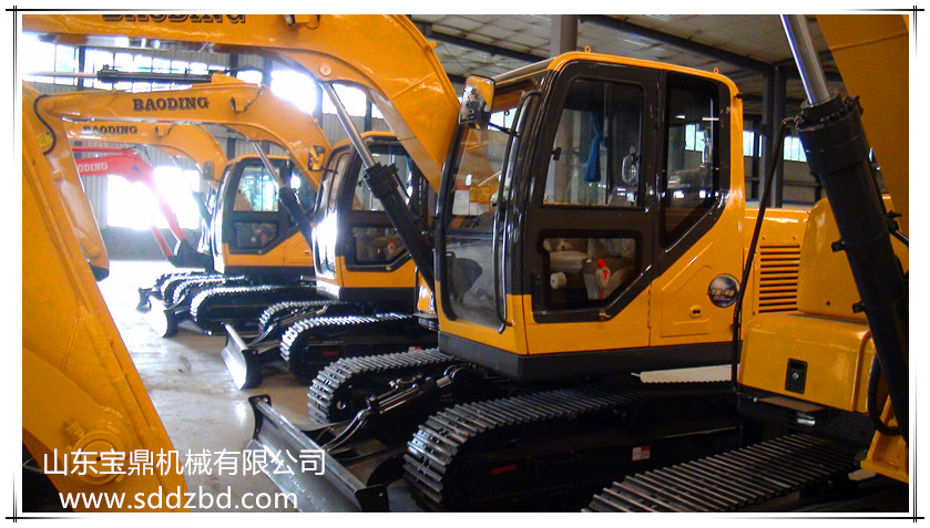 山東寶鼎挖掘廠家小型挖掘機械產(chǎn)品