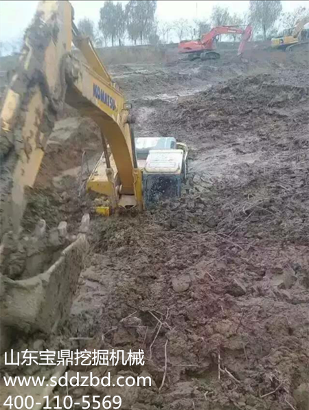 寶鼎挖掘機(jī)械
