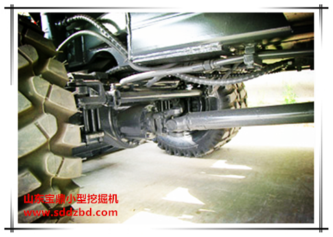 山東寶鼎小型挖掘機(jī)