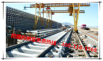 山東寶鼎挖掘機(jī)廠家小型挖掘機(jī)械產(chǎn)品