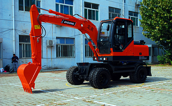 寶鼎挖掘機(jī)廠家寶鼎80輪式挖掘機(jī)型號(hào)