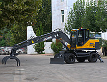 寶鼎挖掘機廠家95輪式抓木機型號細(xì)節(jié)圖