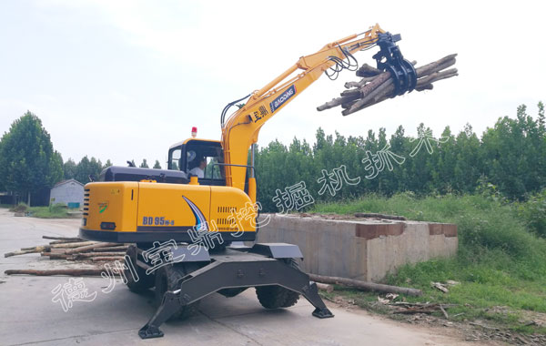 寶鼎抓木機(jī)95車型.jpg