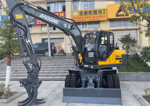 寶鼎挖掘機(jī)抓木機(jī)95車型.jpg