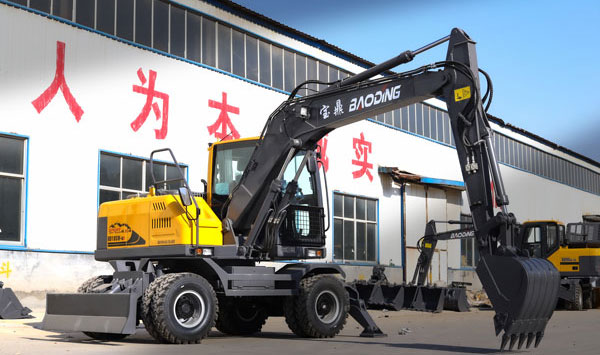 寶鼎105輪式挖掘機(jī).jpg