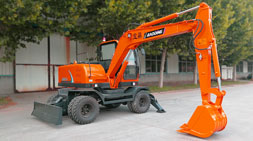 膠輪式挖掘機(jī)較履帶挖掘機(jī)車型的優(yōu)勢