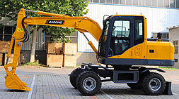 小型輪胎式挖掘機(jī)-2019款寶鼎BD80W型號(hào)輪胎式挖掘機(jī)介紹