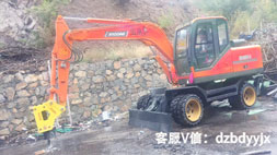 輪式小挖掘機河南市場